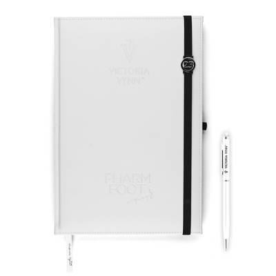 ​Planner Book / Kalendarz stylistki 2023 Victoria Vynn bardzo wygodny i intuicyjny kalendarz A4 na rok 2023.  czytelny,